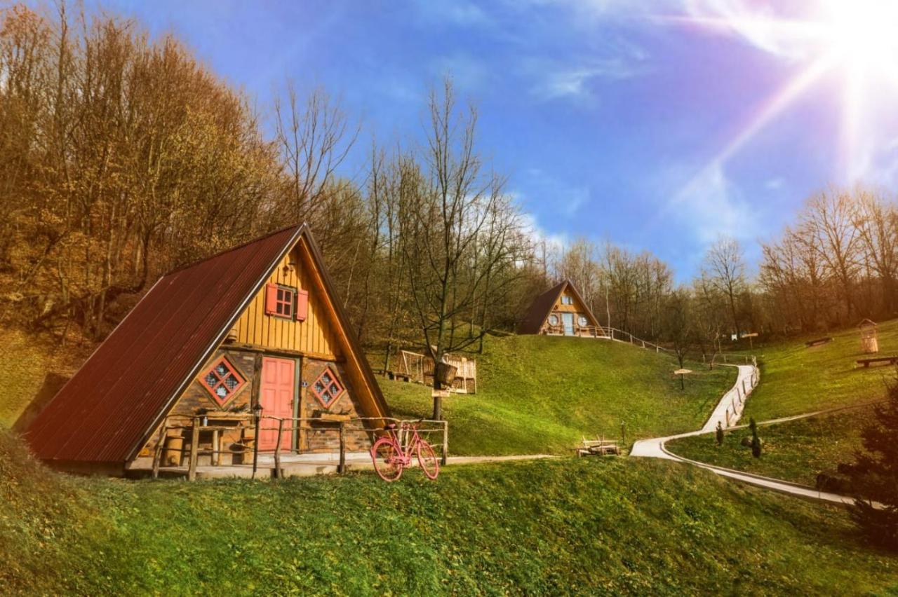 Etno Village Dolina Srece Vitez Exteriör bild