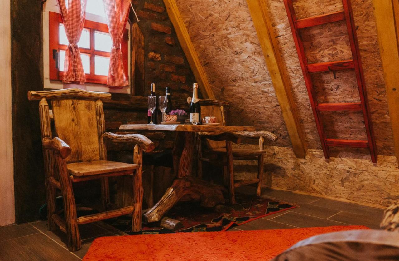 Etno Village Dolina Srece Vitez Exteriör bild