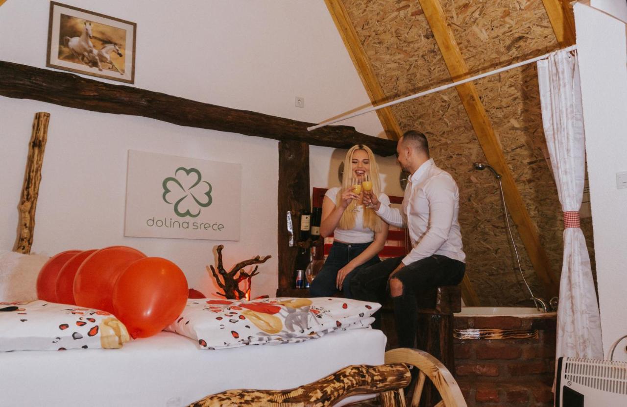 Etno Village Dolina Srece Vitez Exteriör bild